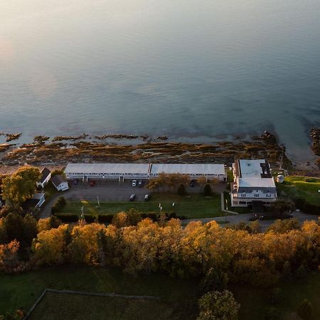 Auberge Sur Mer Notre-Dame-du-Portage Εξωτερικό φωτογραφία